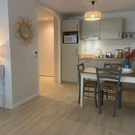 Montana Bussy Saint Georges Apart otel Dış mekan fotoğraf