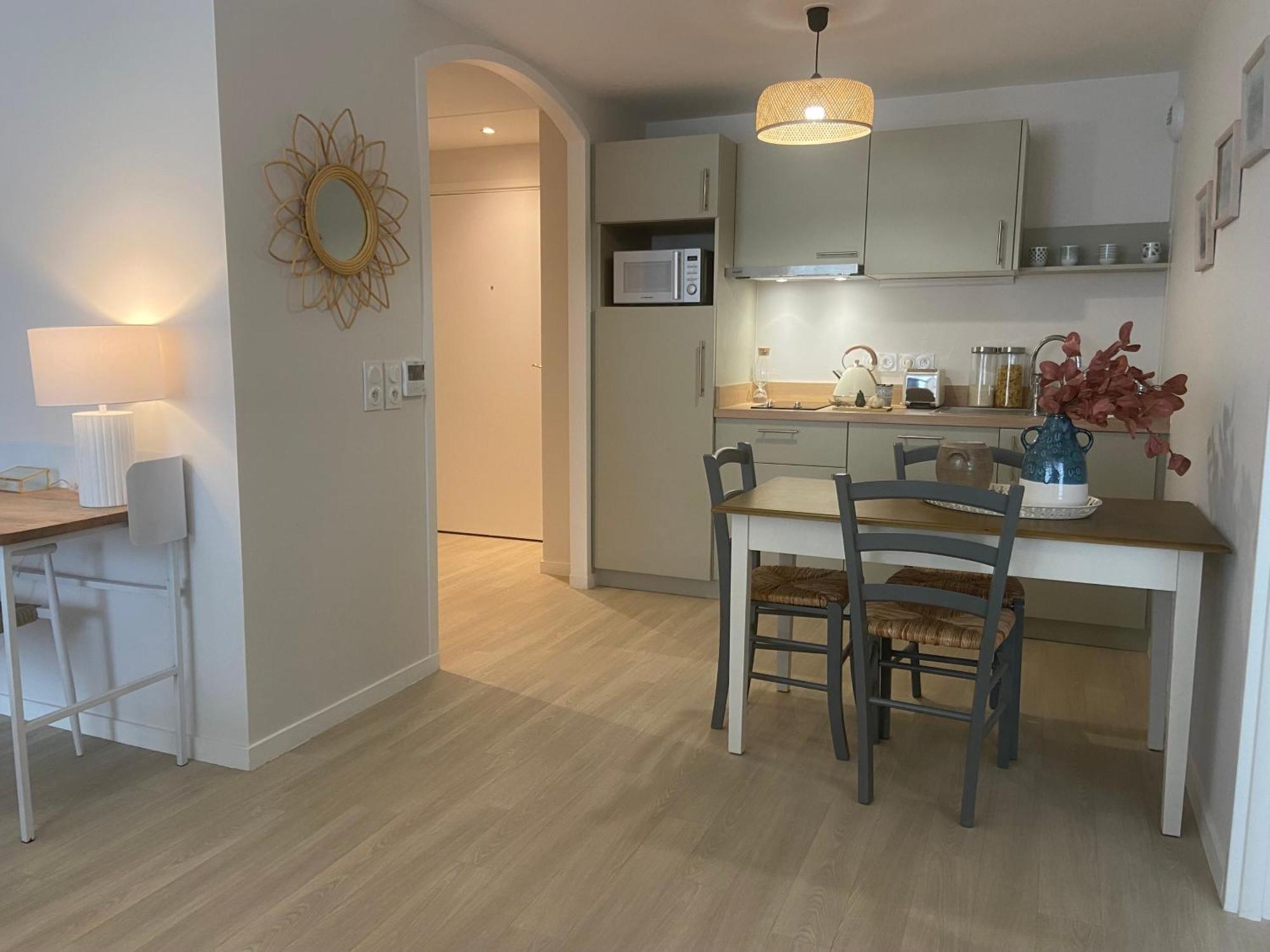 Montana Bussy Saint Georges Apart otel Dış mekan fotoğraf